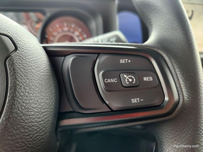 2025 Jeep Wrangler 2-door SportImage 28