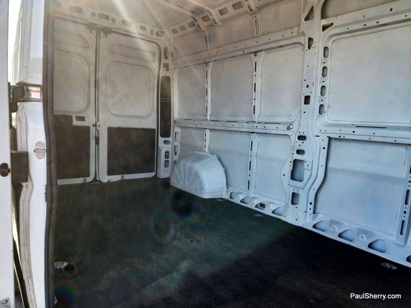 Used 2023 RAM ProMaster 2500 High RoofImage 34