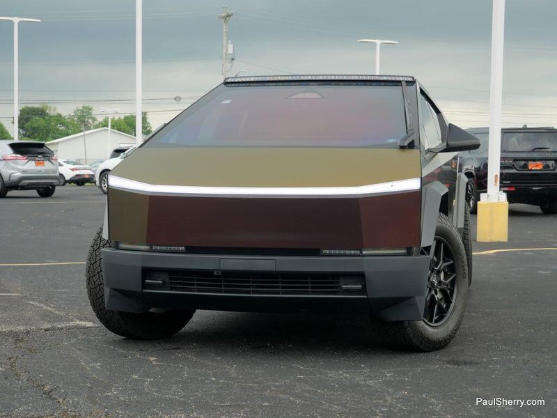 2024 Tesla Cybertruck Cyberbeast photo 2