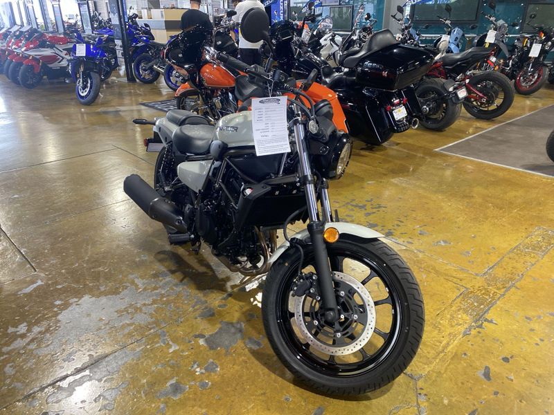 New 2026 Kawasaki Eliminator Image 2