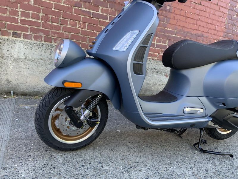 New 2027 Vespa GTV 310 OFFICINA 8 