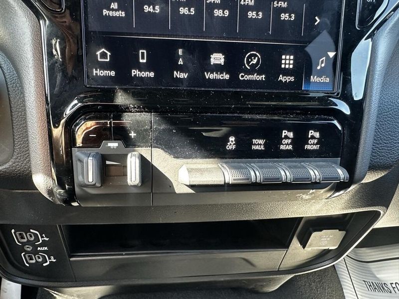 2024 Ram 2500 Big Horn photo 18