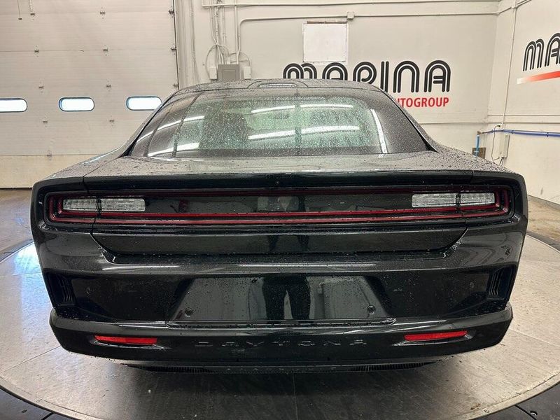 2024 Dodge Charger Daytona RT PLUSImage 17