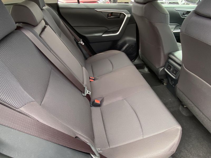 New 2025 Toyota RAV4 Hybrid LEImage 12