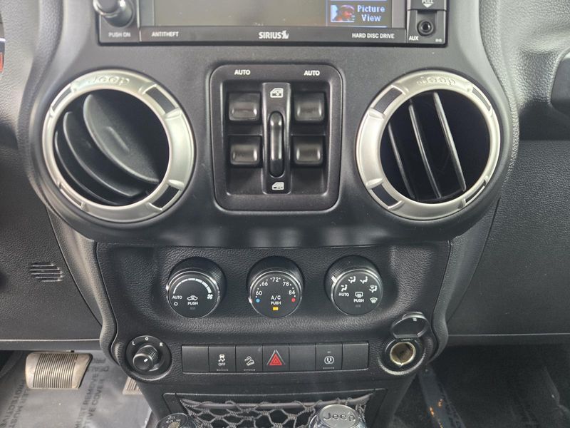 Used 2018 Jeep Wrangler JK Unlimited Sahara 4x4