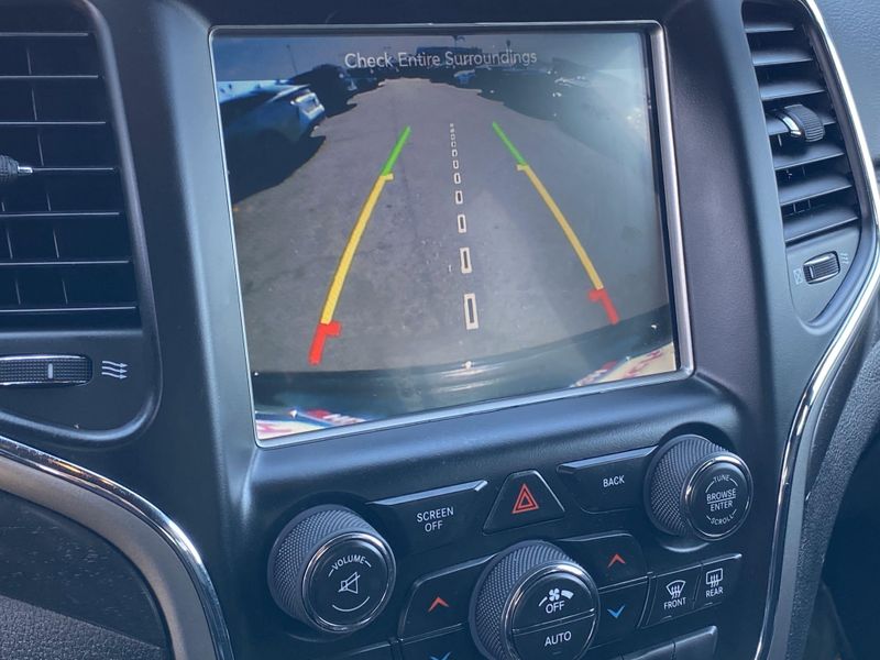 2017 Jeep Grand Cherokee AltitudeImage 22