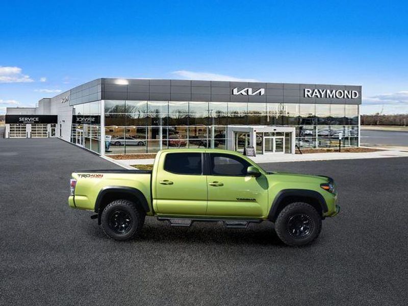 Used 2023 Toyota Tacoma TRD Off-RoadImage 2