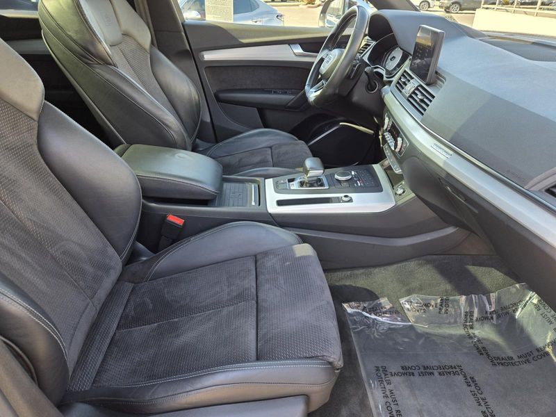 2020 Audi SQ5 Premium photo 30