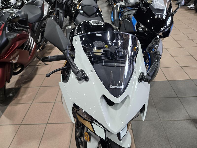 NEW 2026 KAWASAKI NINJA ZX6R Image 8