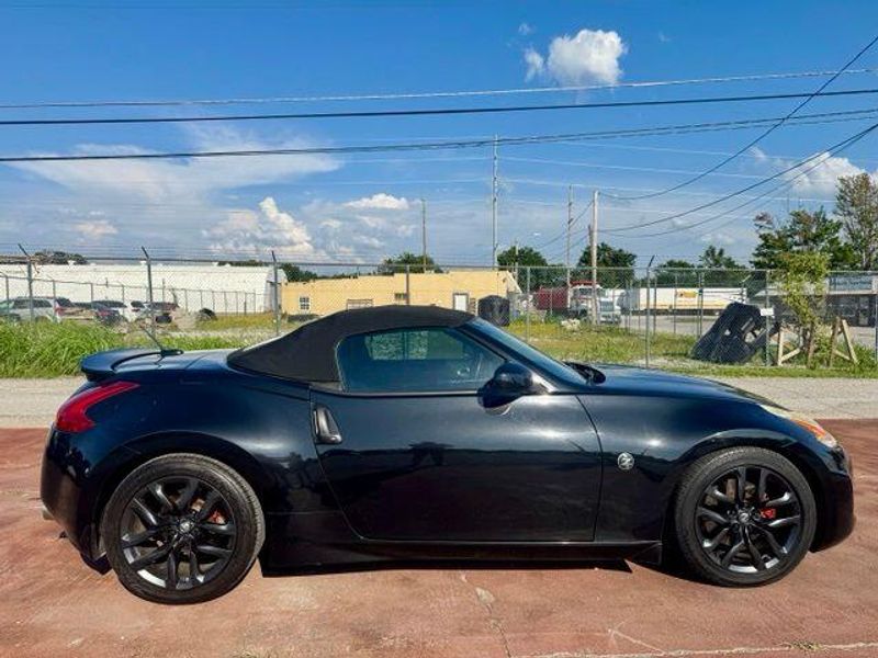 Used 2016 Nissan 370Z TouringImage 6