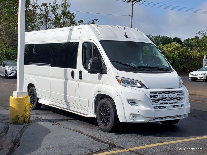 2024 RAM Promaster 3500 Slt+ Window Van High Roof 159