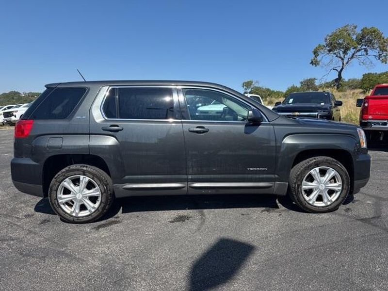 2017 Gmc Terrain SLE photo 4
