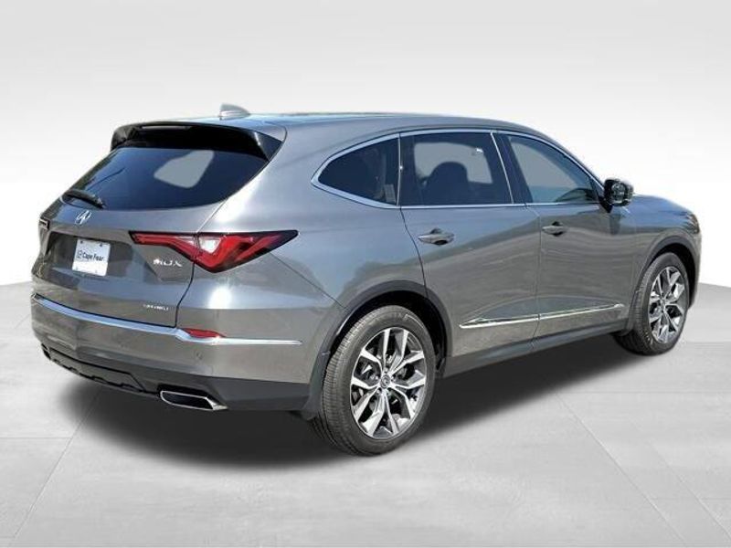 Used 2024 Acura MDX w/Technology Package