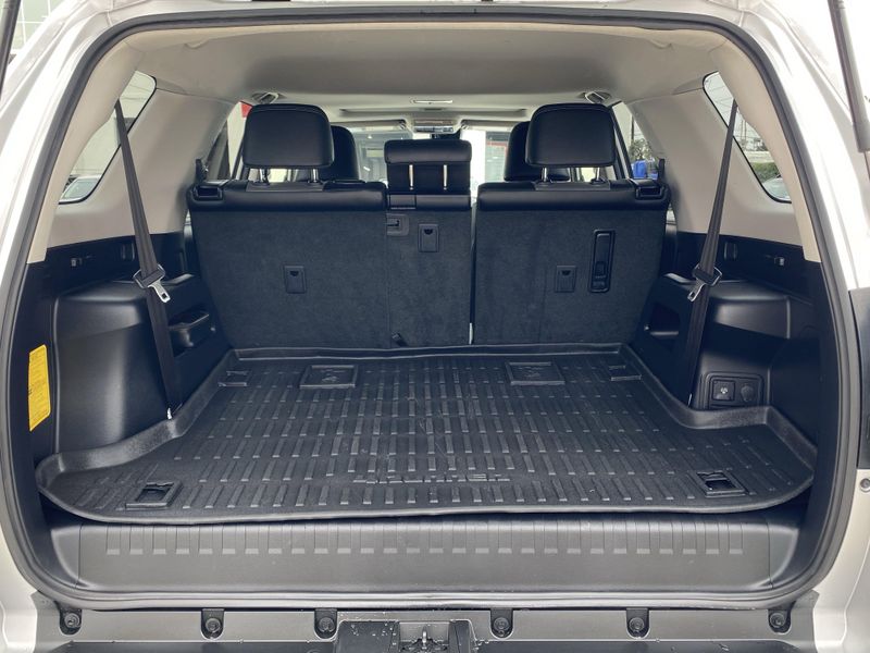 Used 2022 Toyota 4Runner SR5 PremiumImage 13