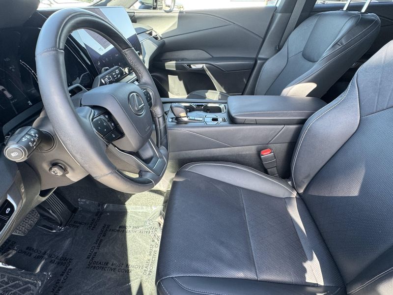 Used 2024 Lexus RX 350 Premium PlusImage 23