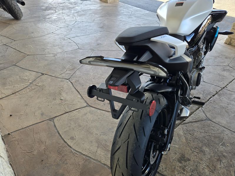 NEW 2026 CFMOTO 675NK Image 8