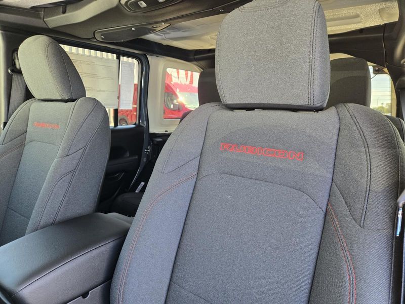 New 2026 Jeep Wrangler 4-door Rubicon