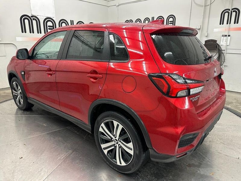 2020 Mitsubishi Outlander Sport 2.0 ESImage 12