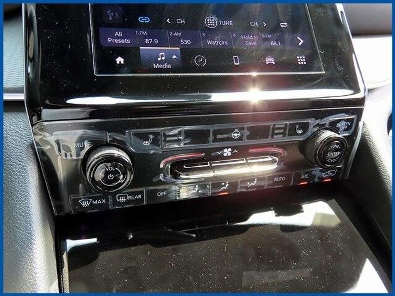 2025 Jeep Grand Cherokee Image 17