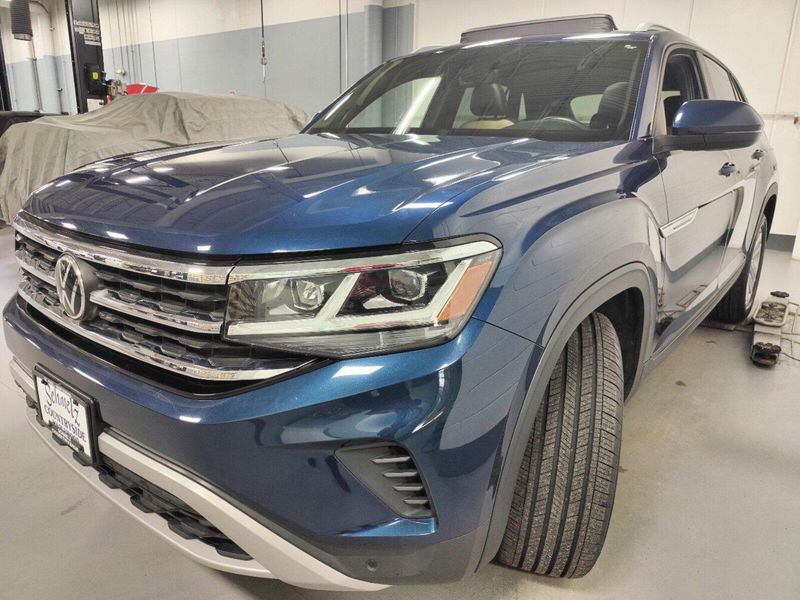 2021 Volkswagen Atlas Cross Sport V6 AWD SE w/Technology/SunroofImage 10