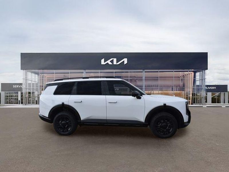 New 2027 Kia Telluride X-Pro SX-PrestigeImage 2