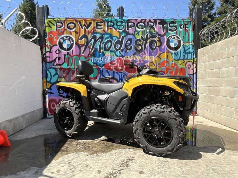 2024 Can-Am OUTLANDER MAX XT 700Image 2