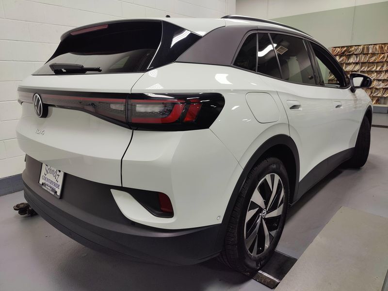 Used 2023 Volkswagen ID.4 StandardImage 11