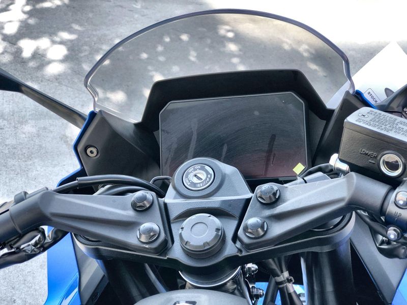 New 2026 Suzuki GSX-8R Image 23