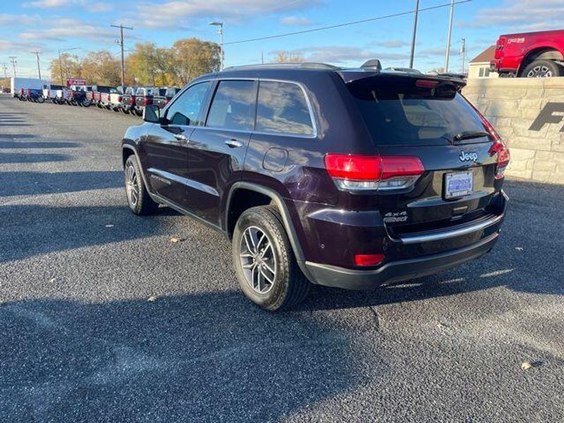 2019 Jeep Grand Cherokee Limited photo 3