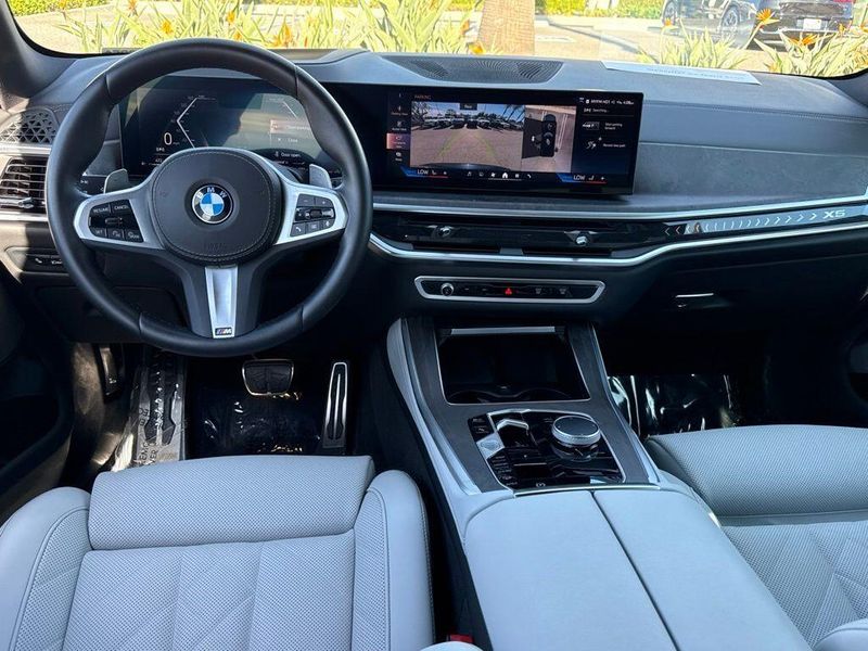 Used 2024 BMW X5 xDrive40iImage 31