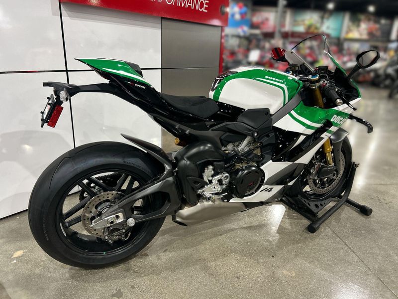 Used 2025 Ducati PANIGALE V4 TRICOLORE Image 6