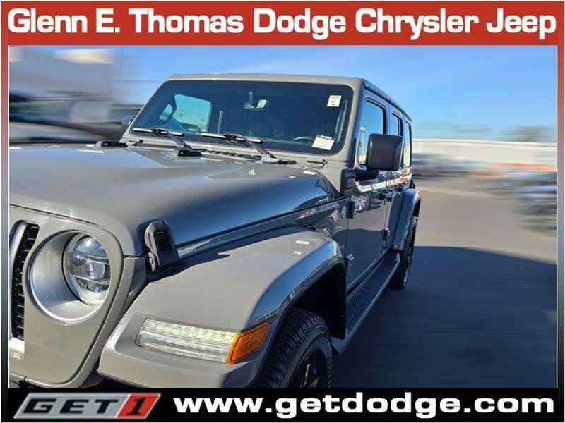 2023 Jeep Wrangler 4xe Sahara photo 4