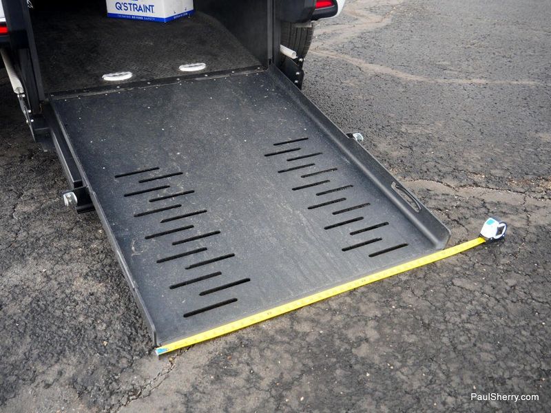 Used 2024 Chrysler Pacifica Touring