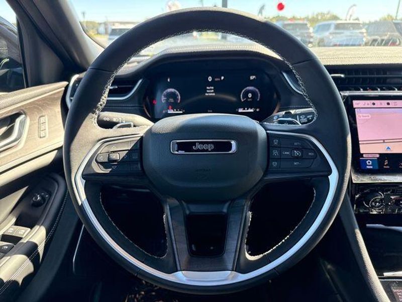 2025 Jeep Grand Cherokee Limited 4x4