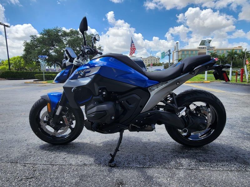 2026 BMW R 1300 RImage 5