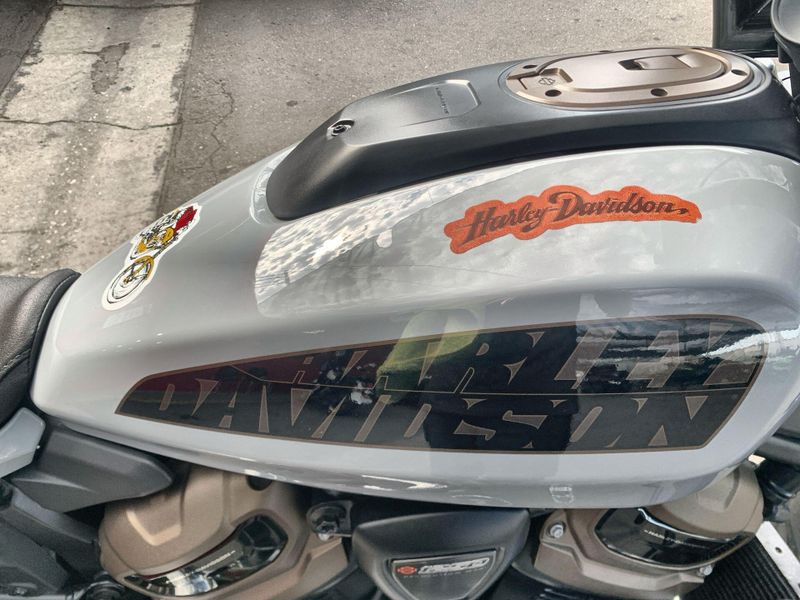 Used 2024 Harley-Davidson Sportster S Image 15