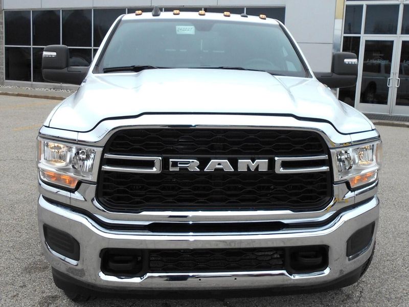 2024 RAM 2500 Tradesman Crew Cab 4x4 6
