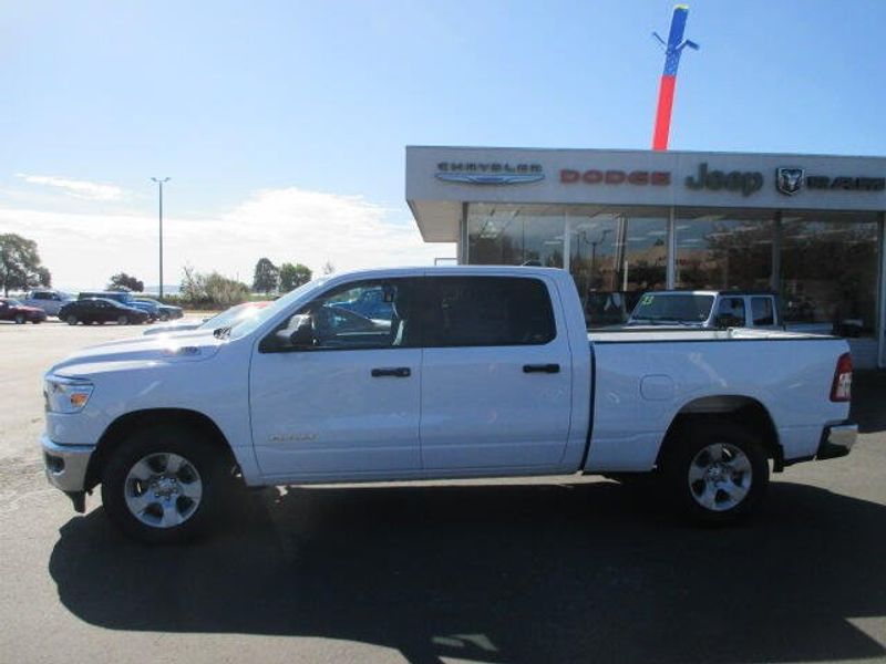 2024 RAM 1500 Big Horn Crew Cab 4x4 6