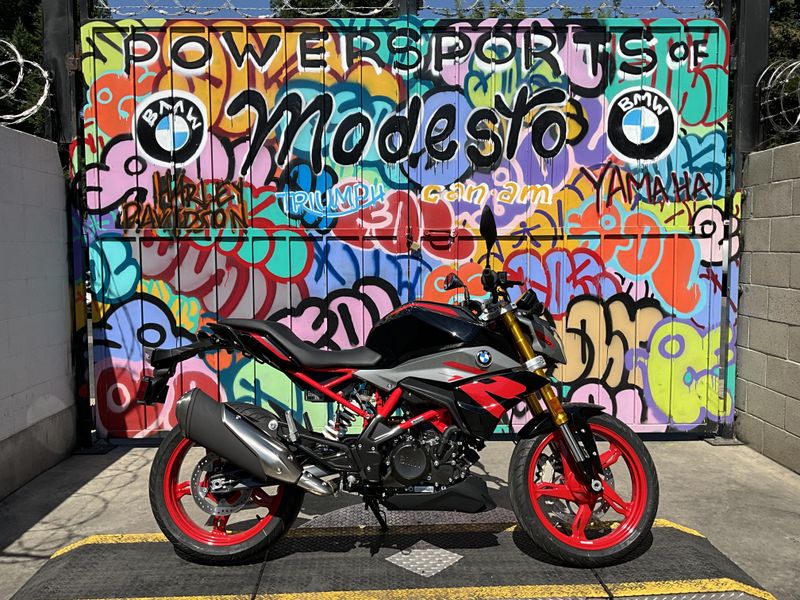 New 2025 BMW G 310 R Image 5