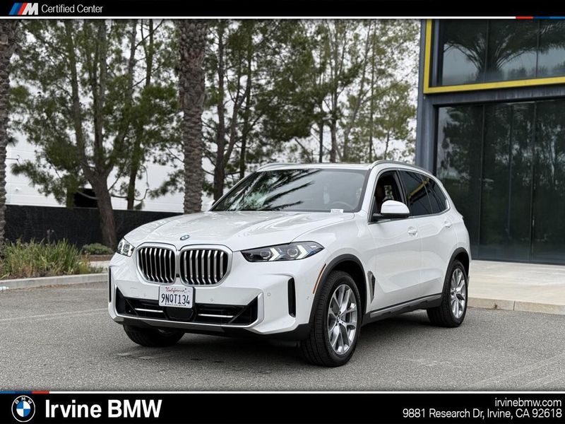 2025 BMW X5 sDrive40iImage 1