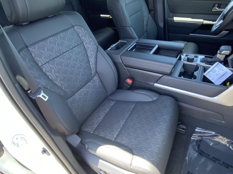 New 2025 Toyota Tundra Limited HybridImage 11