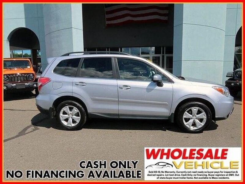 2016 Subaru Forester 2.5i Limited photo 2
