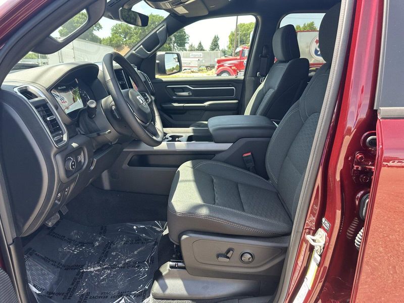 2025 RAM 1500 Big HornImage 14