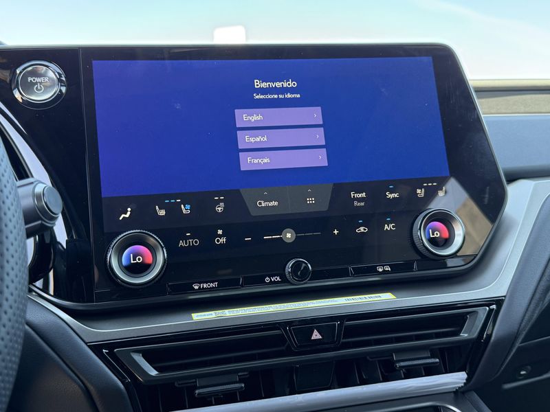 New 2026 Lexus TX 500h F SPORT Performance LuxuryImage 25