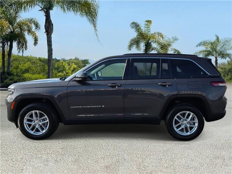 Used 2025 Jeep Grand Cherokee Laredo X 4x2