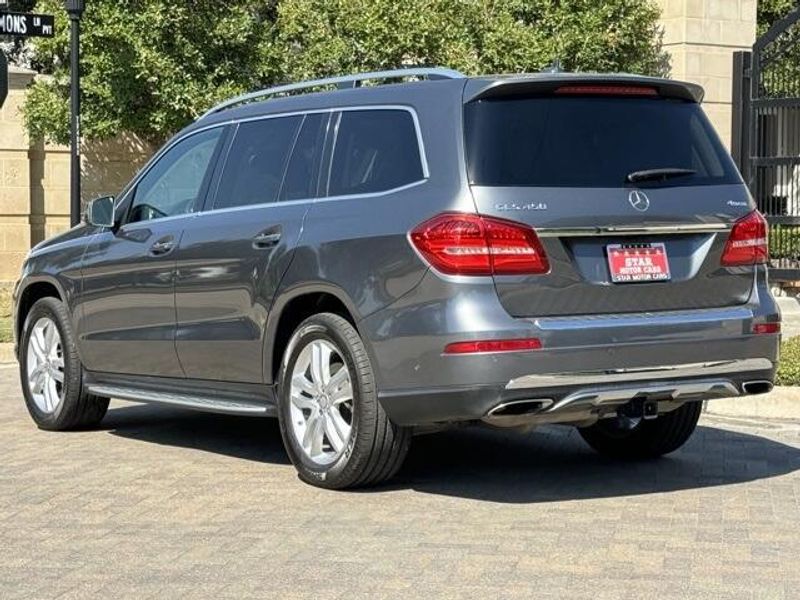 2017 Mercedes-Benz GLS 450Image 12