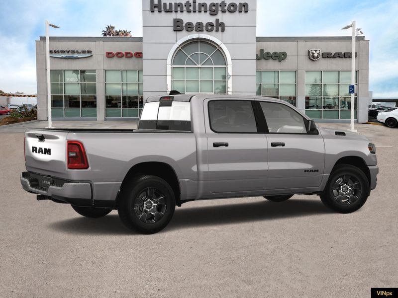 2025 RAM 1500 Tradesman Crew Cab 4x2Image 8