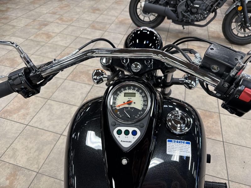 New 2026 Kawasaki VULCAN 900 CUSTOM Image 25