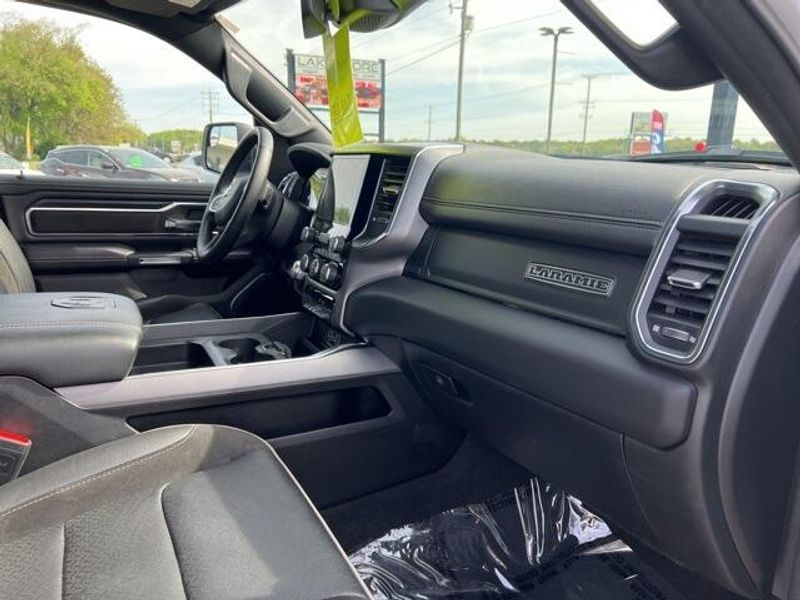 2024 RAM 1500 LaramieImage 24