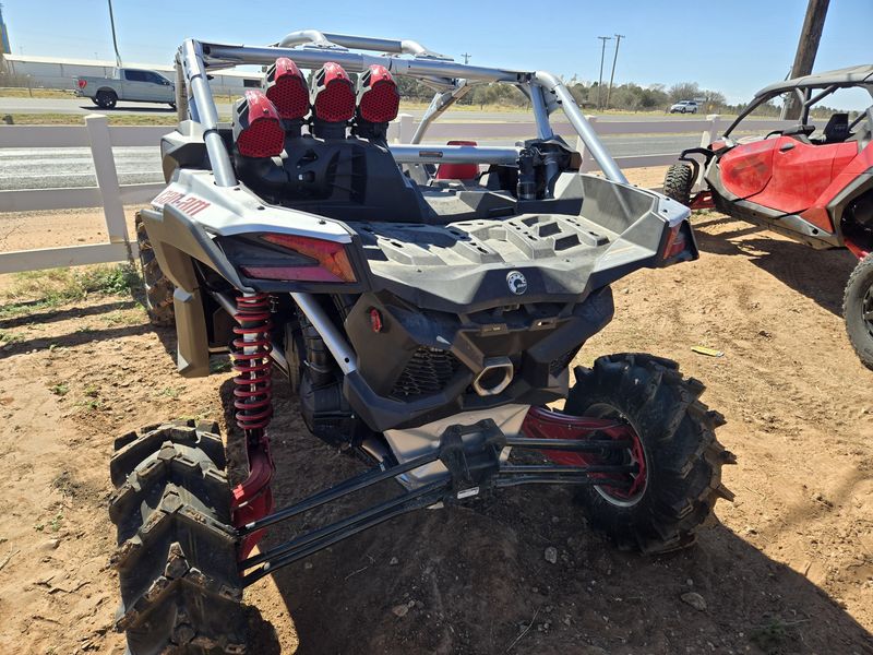 NEW 2025 CAN-AM MAVERICK X3 X MR 72 TURBO RR Image 11